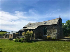 Abel's Cottage gorgeous character barn Crackington